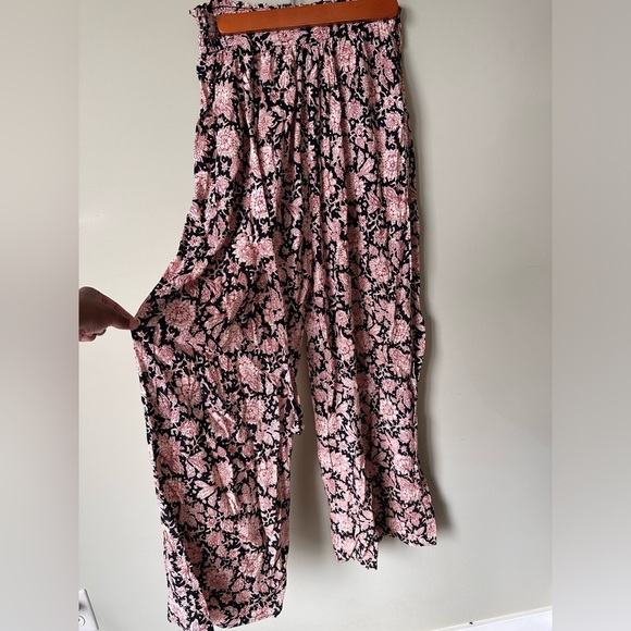 Dress Forum Catalina Pants Size Small - Picture 7 of 7